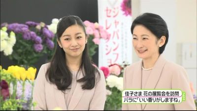紀子さまと佳子さまの画像