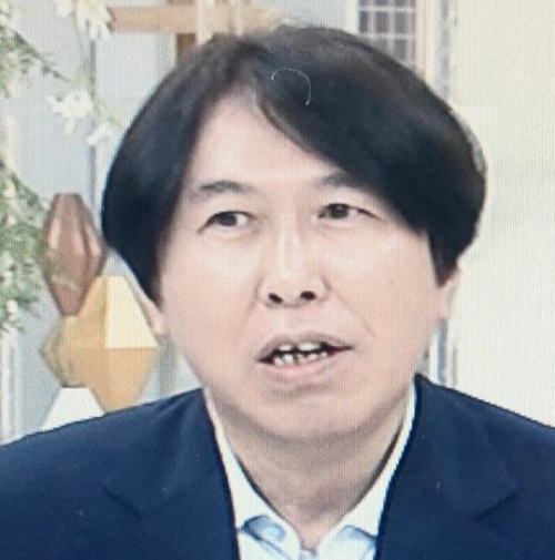 紀藤正樹弁護士の歯並び画像